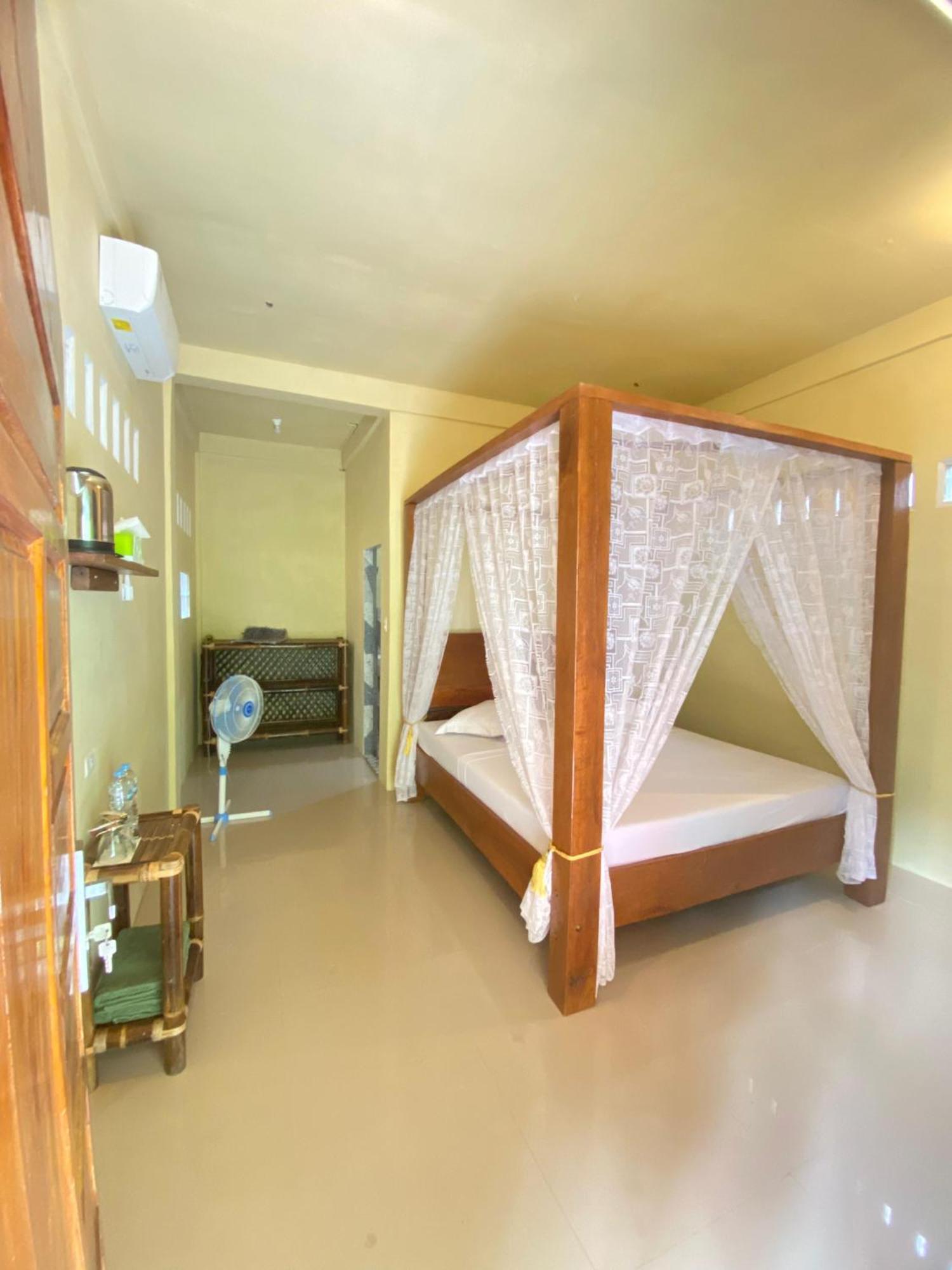 Ridho'S Homestay & Jungle Trekking Bukit Lawang Exterior photo